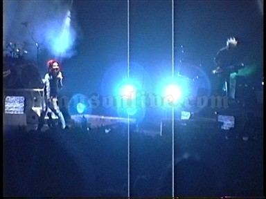 1998-11-13 Camden, NJ - Sony Blockbuster Pavillion Screenshot 1