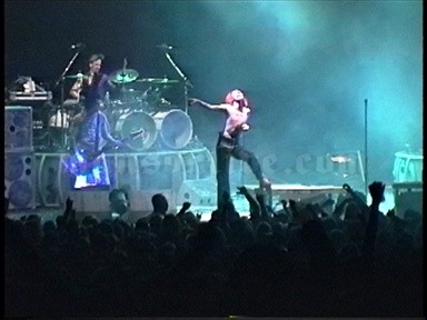 1998-11-13 Camden, NJ - Sony Blockbuster Pavillion Screenshot 11