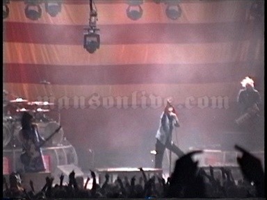 1998-11-13 Camden, NJ - Sony Blockbuster Pavillion Screenshot 12