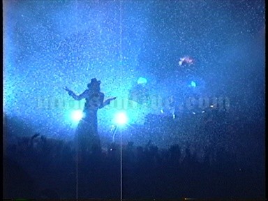 1998-11-13 Camden, NJ - Sony Blockbuster Pavillion Screenshot 4