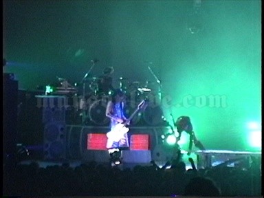 1998-11-13 Camden, NJ - Sony Blockbuster Pavillion Screenshot 9