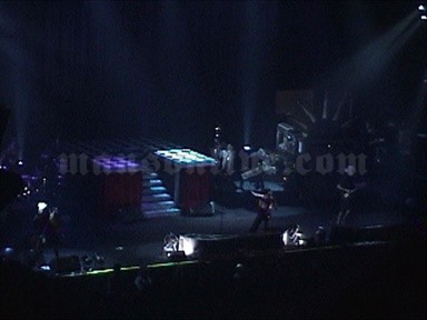 2003-10-16 St. Paul, MN - Roy Wilkins Auditorium Screenshot 7