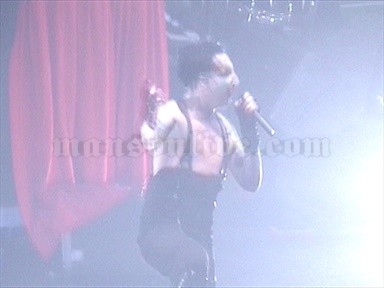 2003-10-16 St. Paul, MN - Roy Wilkins Auditorium Screenshot 8